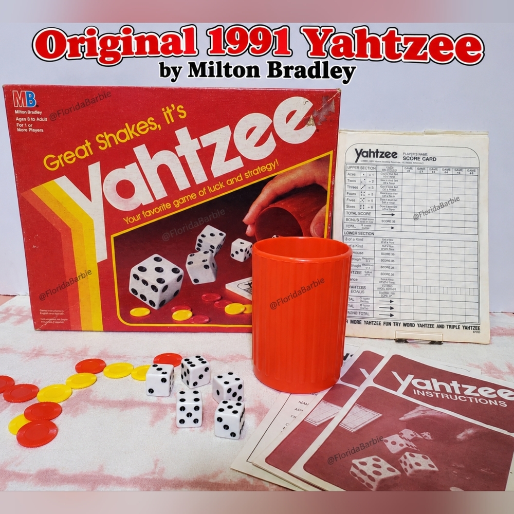 Yahtzee Classic 90s Vintage Original Adult Kids Dice Game